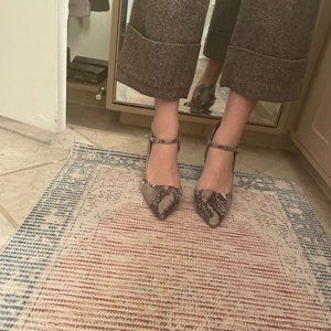 faux-python pumps